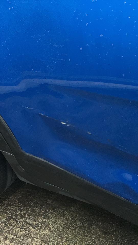 汽車板金烤漆案件圖片