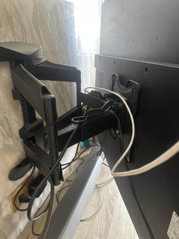 電視壁掛架安裝案件圖片