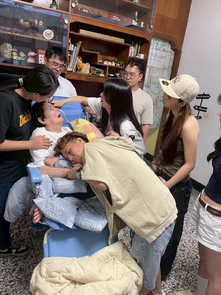 客製化油畫案件圖片