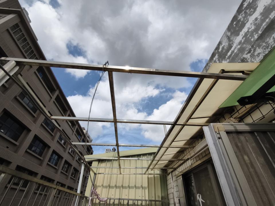 遮雨棚安裝案件圖片