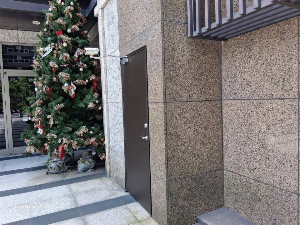 遮雨棚安裝案件圖片