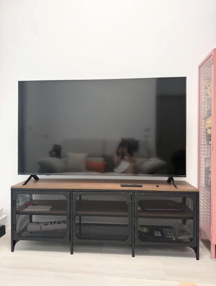 電視壁掛架安裝案件圖片