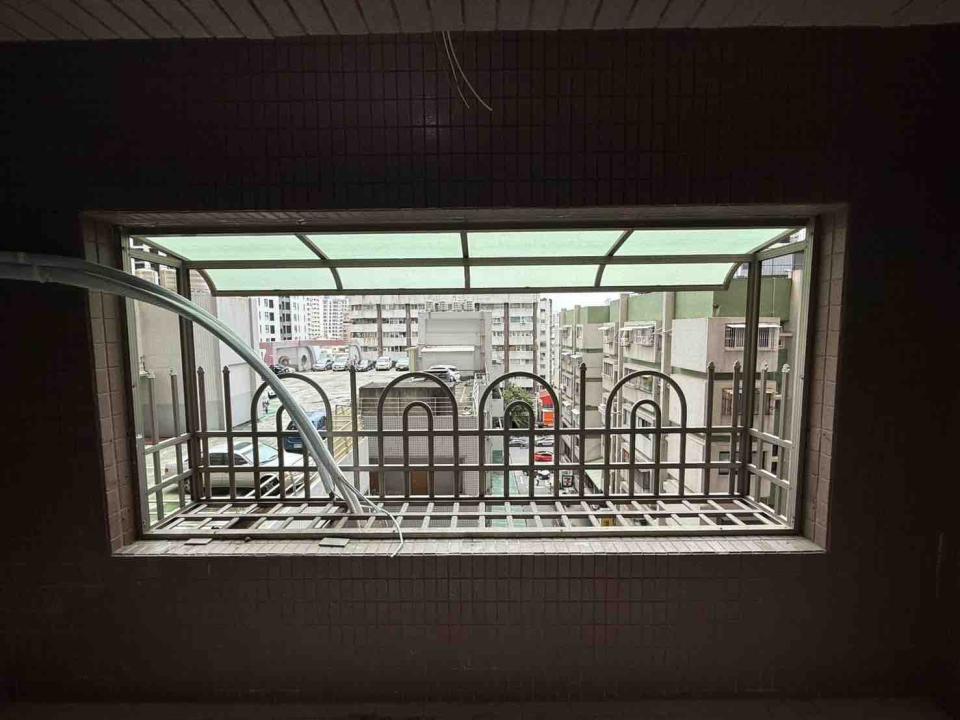 防盜窗案件圖片