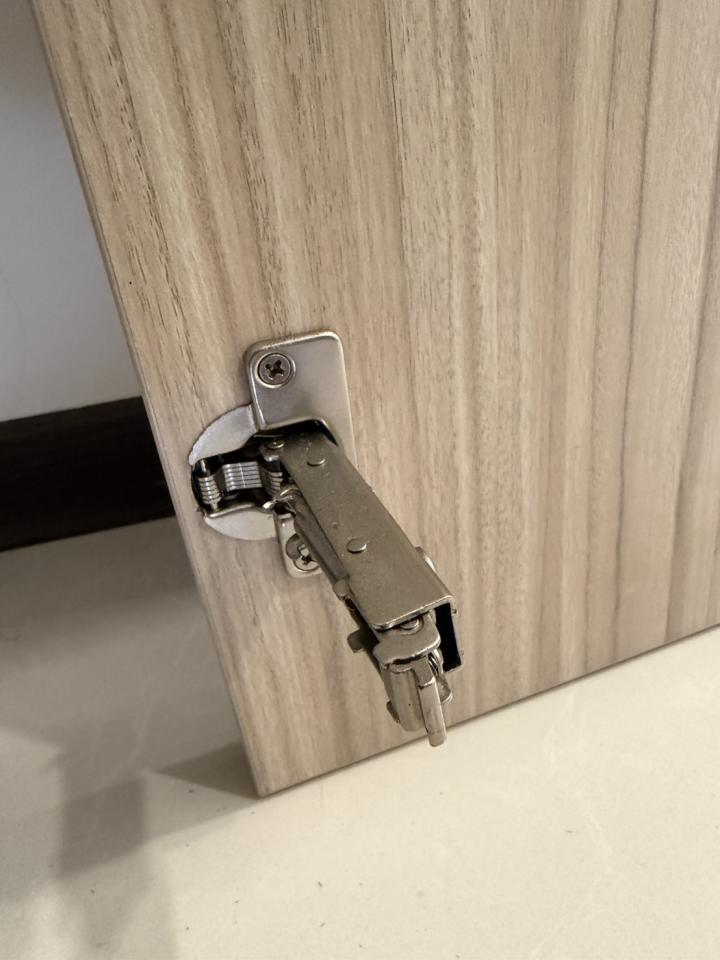家具維修案件圖片