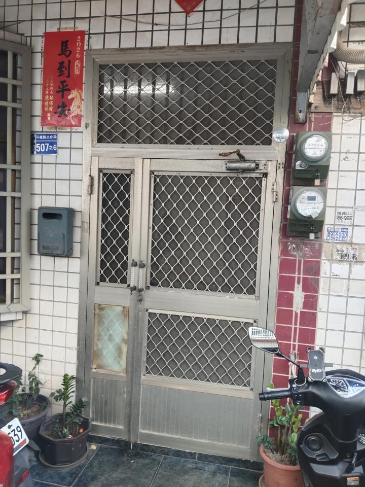 門片安裝案件圖片