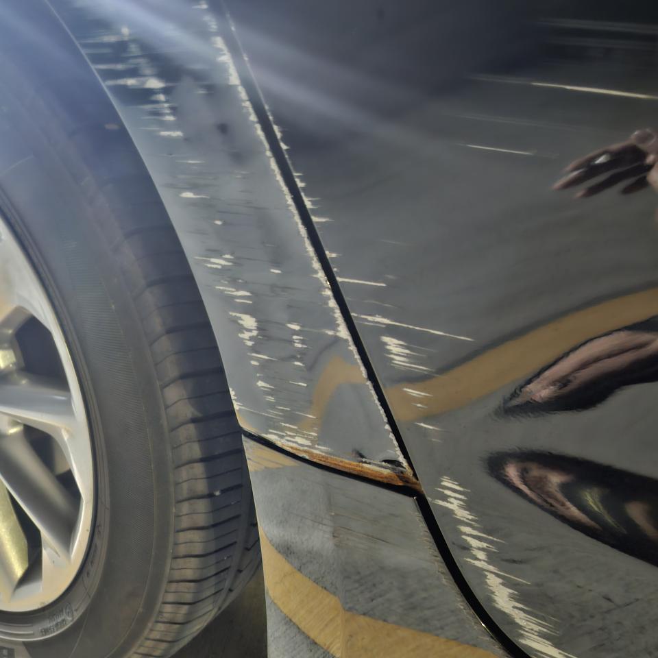 汽車板金烤漆案件圖片
