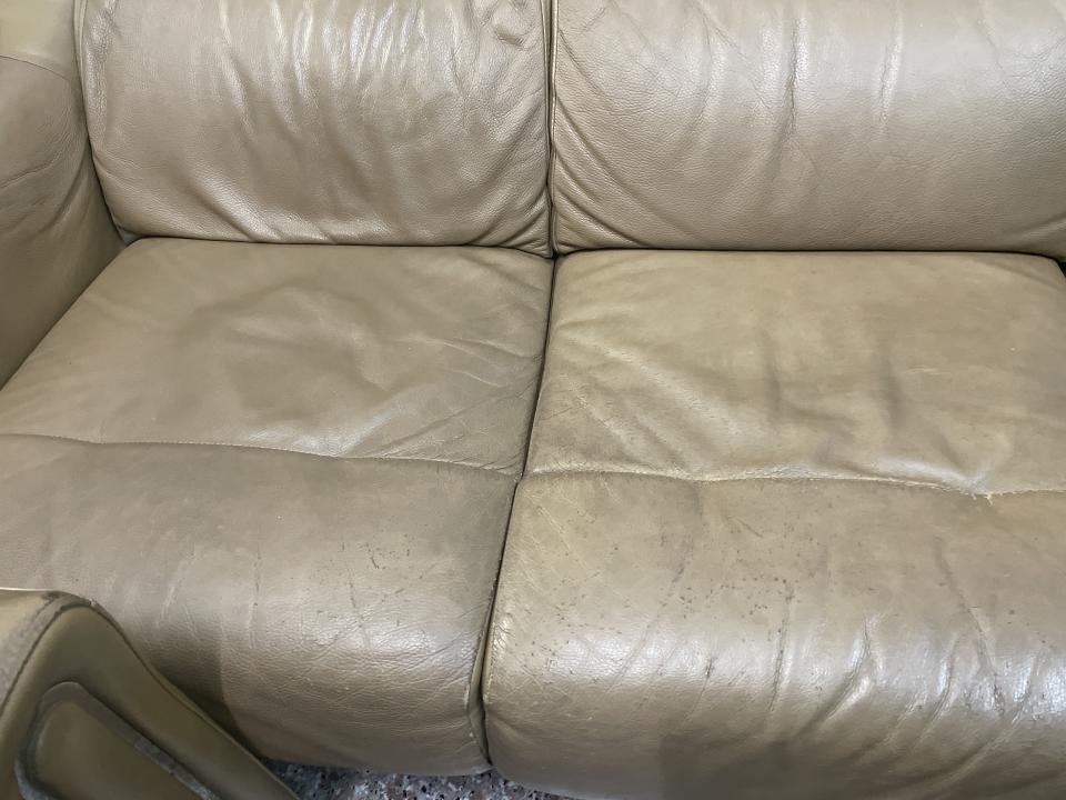 沙發修理案件圖片