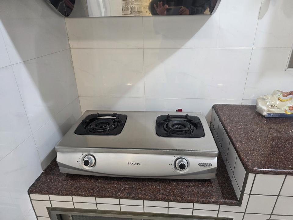 瓦斯爐安裝維修案件圖片