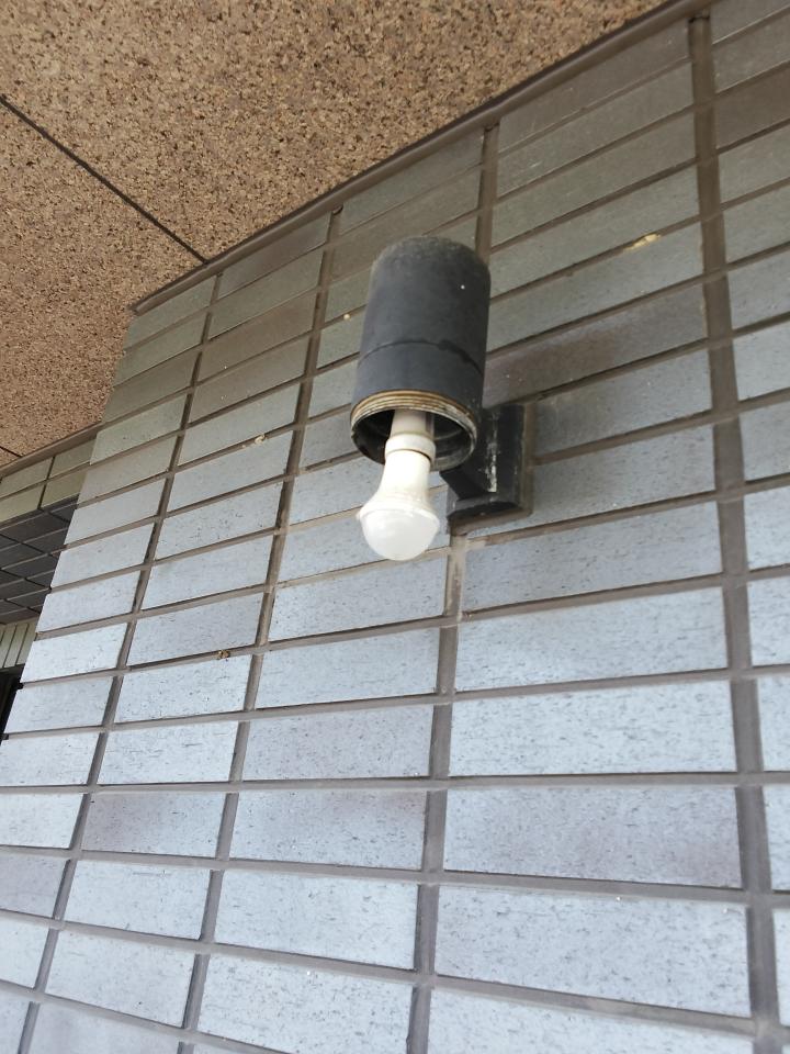 燈具維修案件圖片