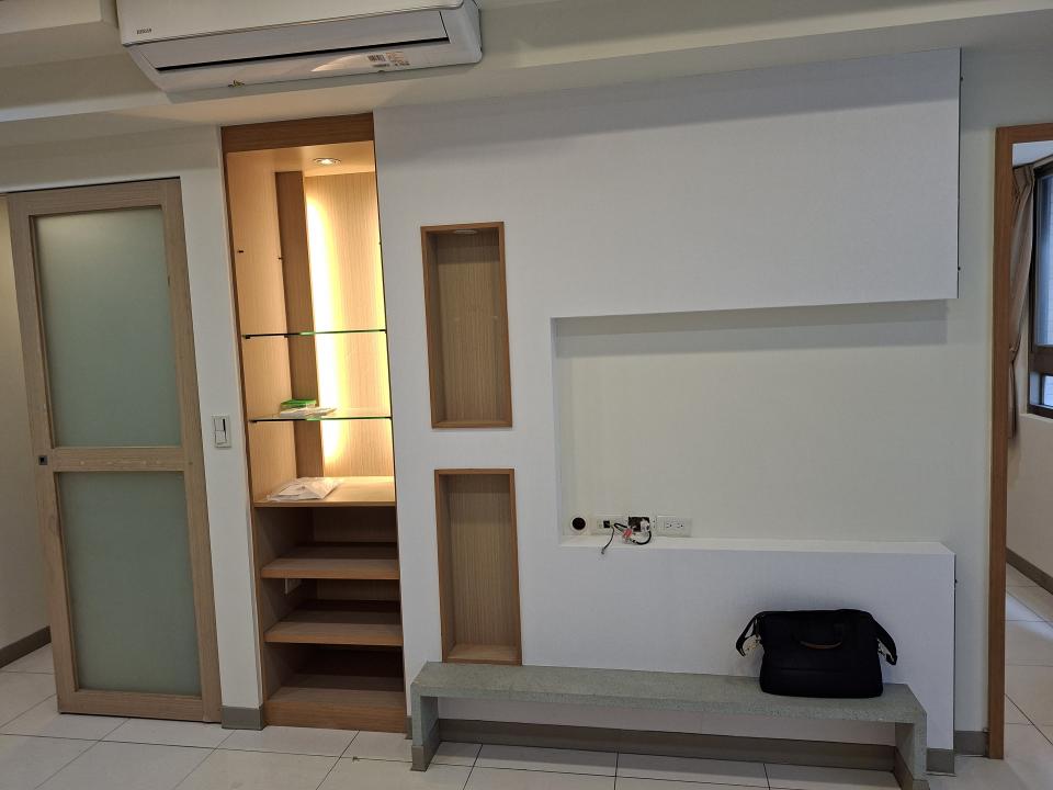 電視壁掛架安裝案件圖片