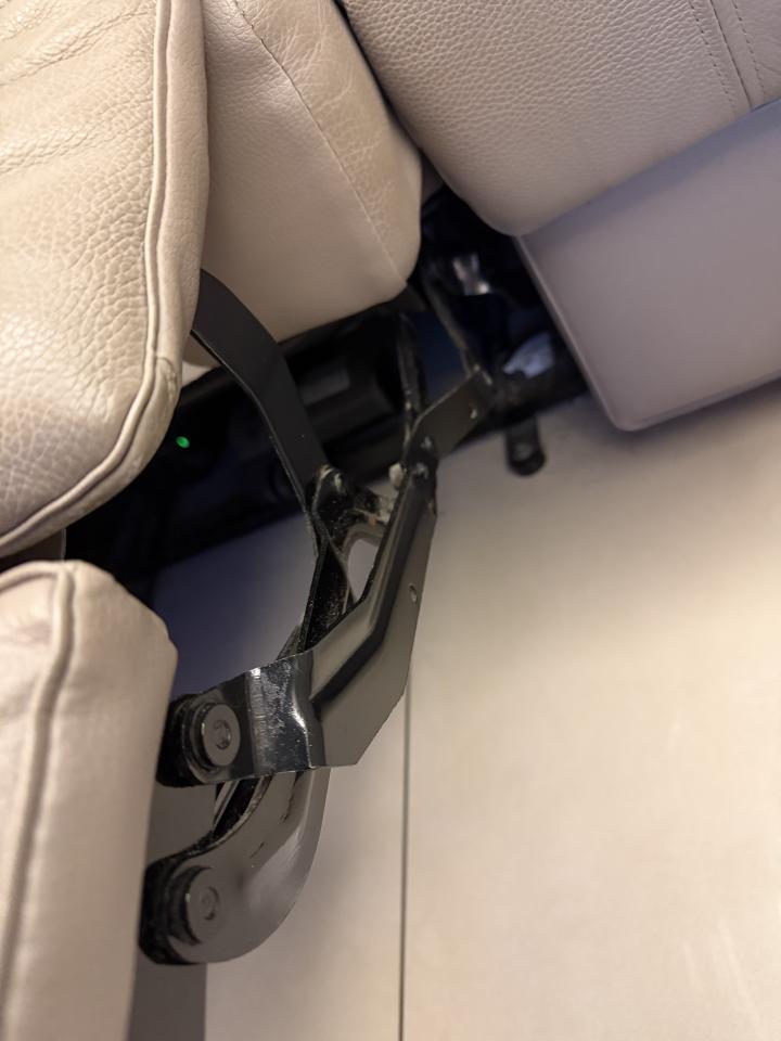 沙發修理案件圖片
