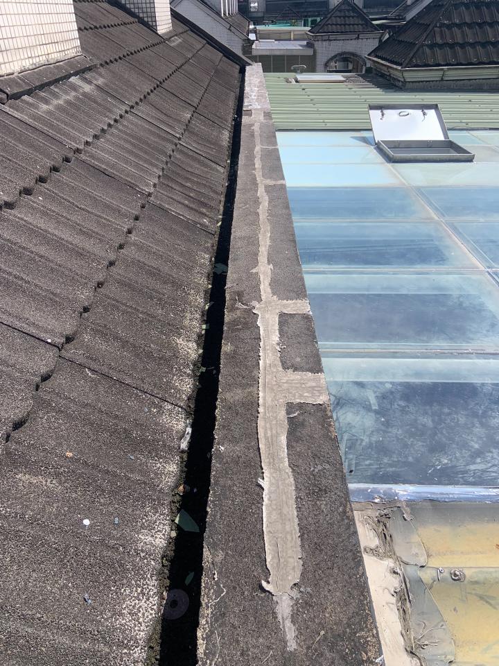 屋簷排水槽施工案件圖片