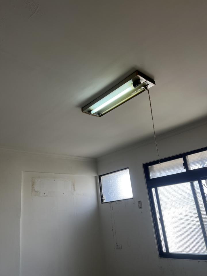 燈具維修案件圖片
