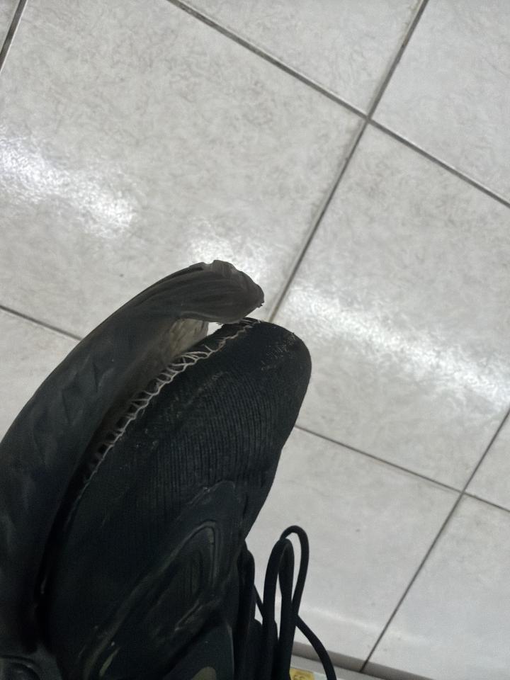 修鞋修包案件圖片
