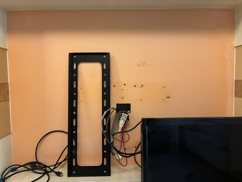 電視壁掛架安裝案件圖片