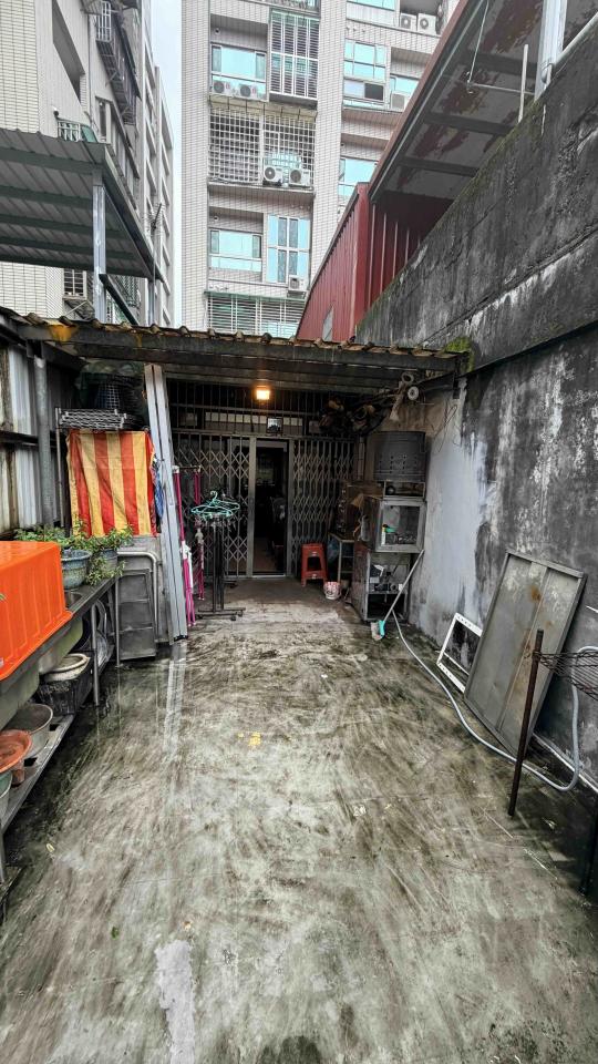 鐵皮屋頂案件圖片