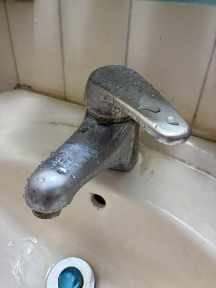 水龍頭裝修案件圖片