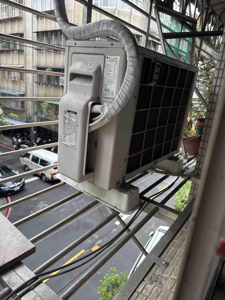 冷氣清洗案件圖片