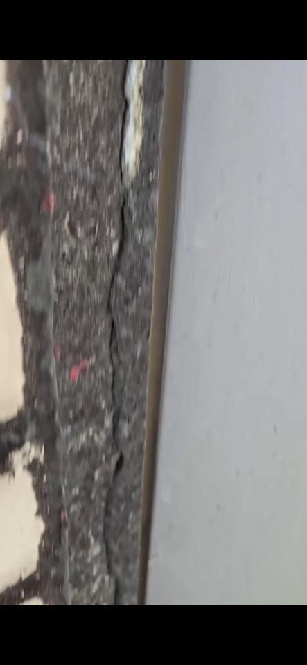 鐵門案件圖片
