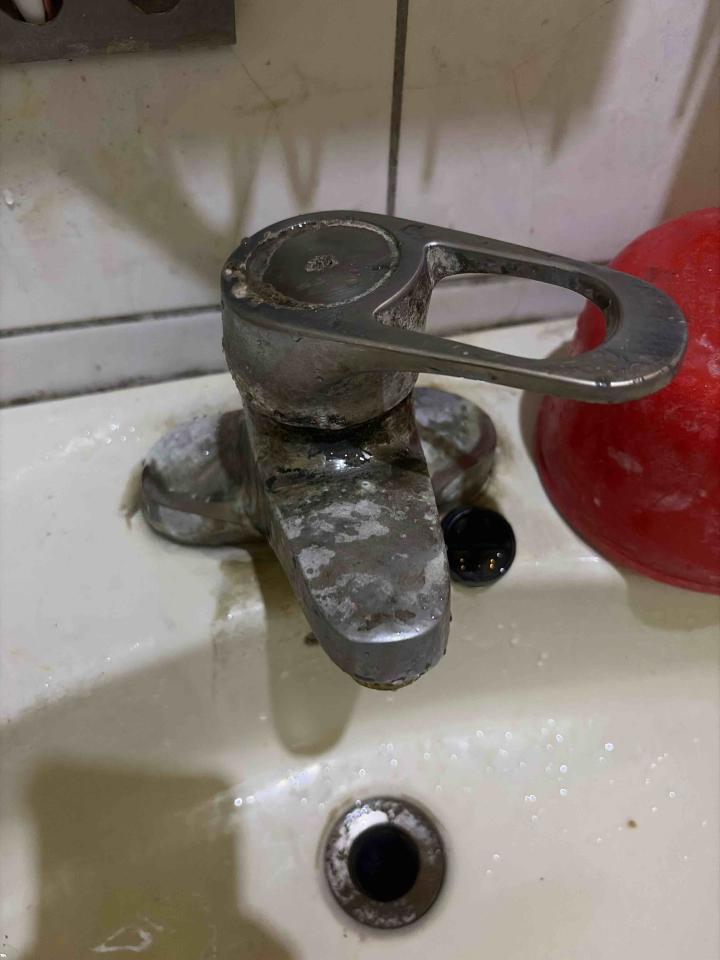 水龍頭裝修案件圖片