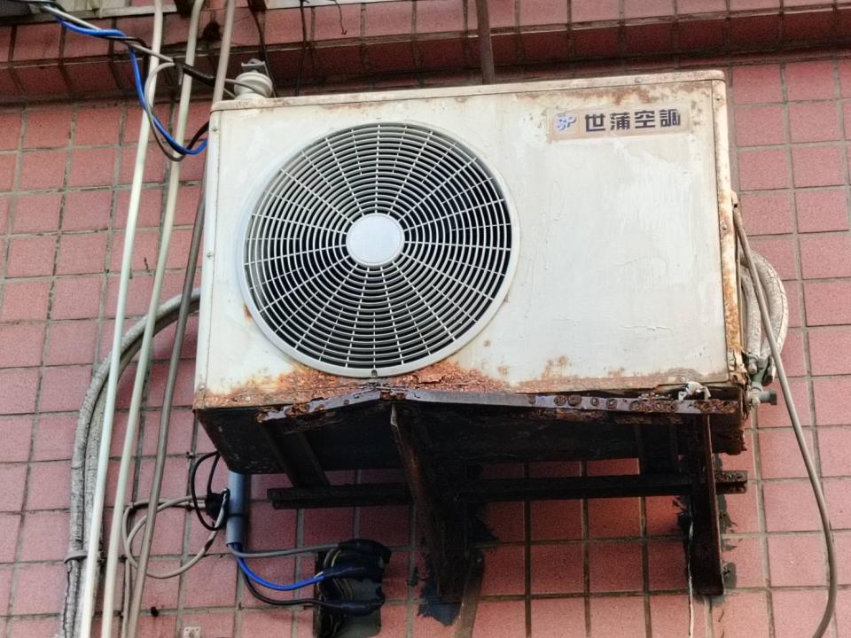 冷氣維修保養案件圖片