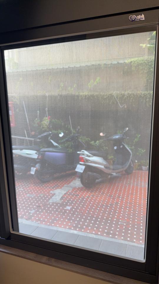 玻璃隔熱案件圖片