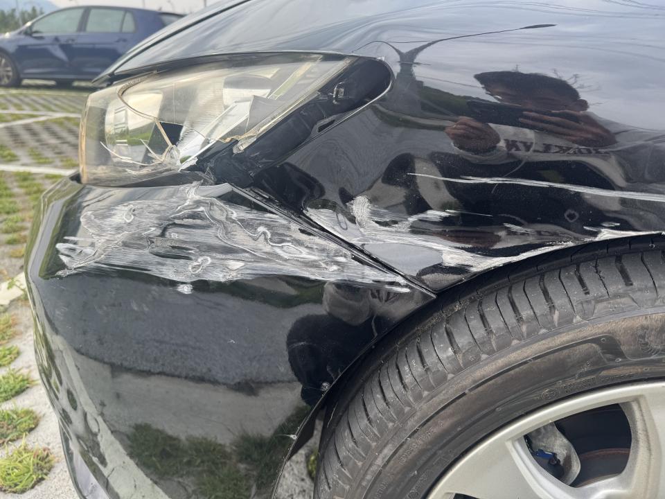 汽車板金烤漆案件圖片