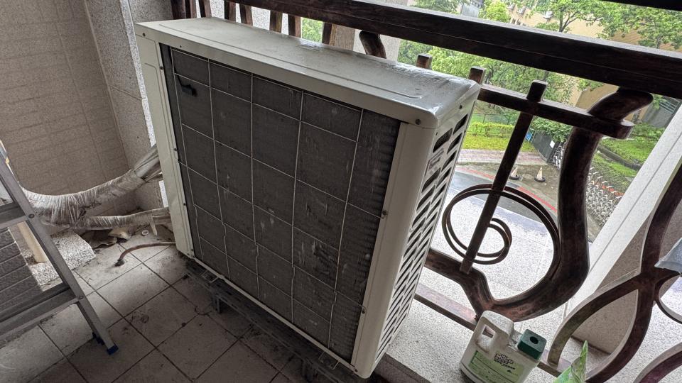 冷氣維修保養案件圖片