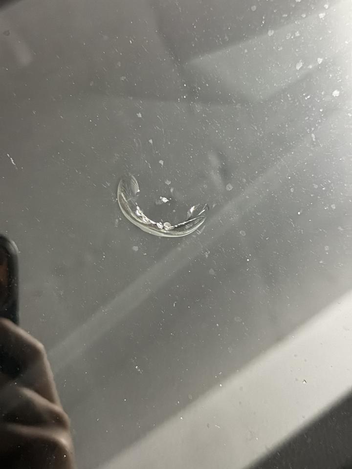 汽車玻璃修補案件圖片