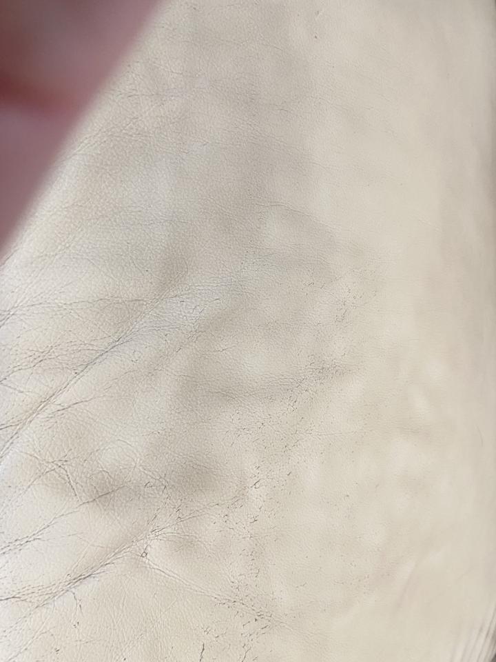 沙發修理案件圖片