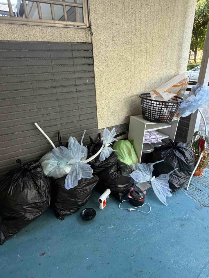 代收垃圾案件圖片