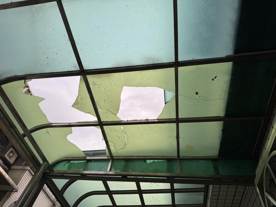 遮雨棚安裝案件圖片