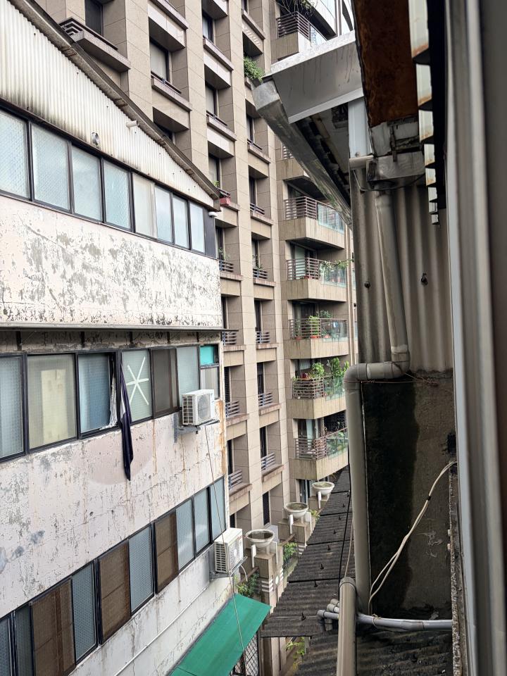 遮雨棚安裝案件圖片
