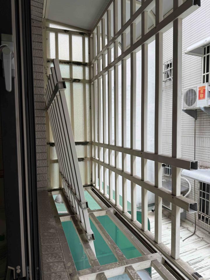 鋁門窗案件圖片