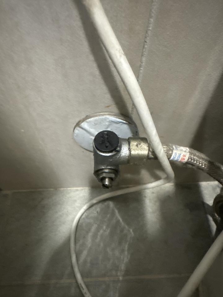免治馬桶裝修案件圖片