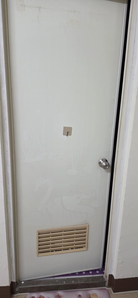 浴室門案件圖片