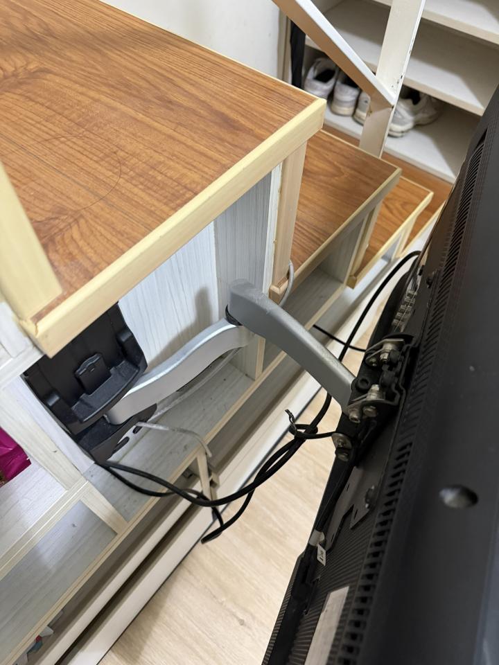 電視壁掛架安裝案件圖片