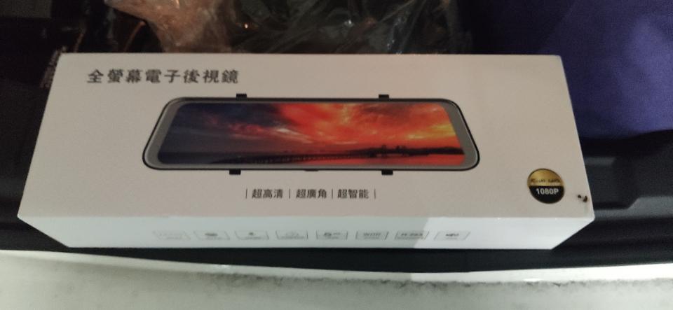 行車記錄器安裝案件圖片