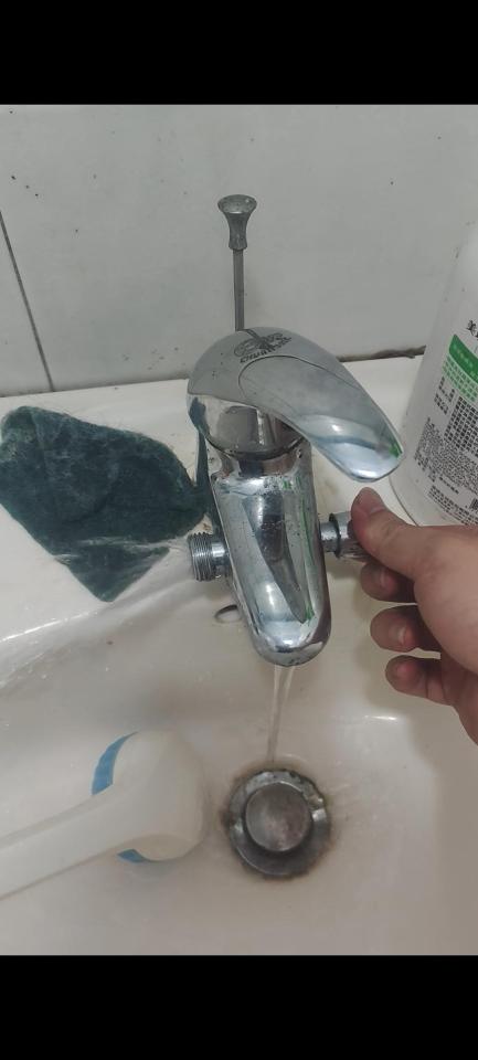 水龍頭裝修案件圖片