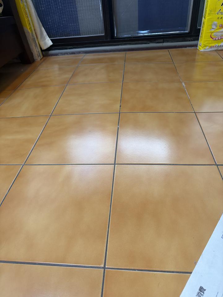 地板維修案件圖片