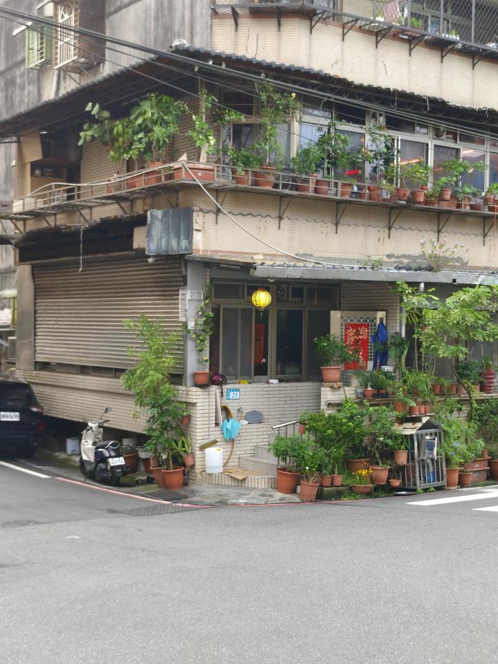 遮雨棚安裝案件圖片