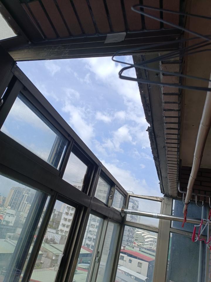 遮雨棚安裝案件圖片