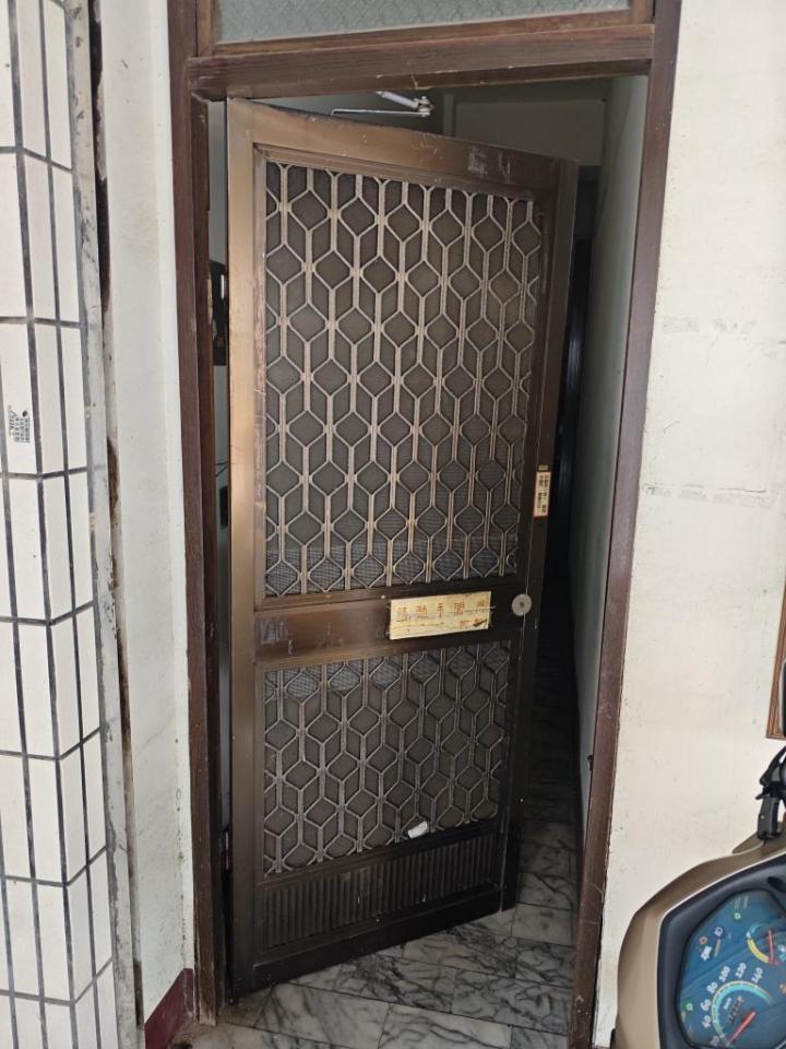 鋁門窗案件圖片