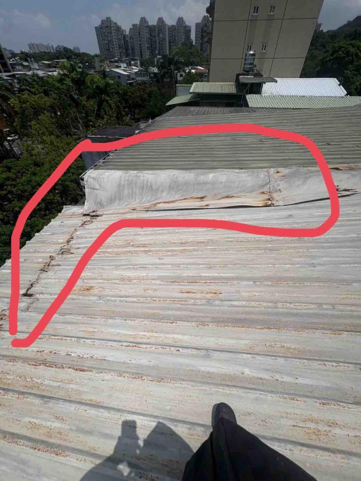 鐵皮屋頂案件圖片