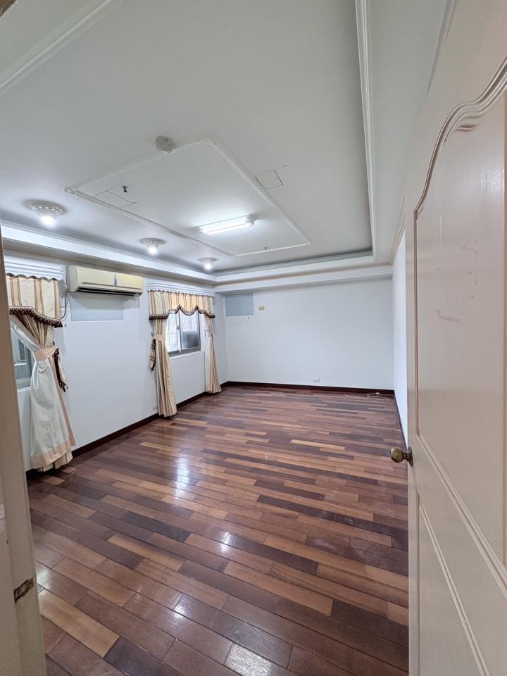 地板拋光打蠟案件圖片