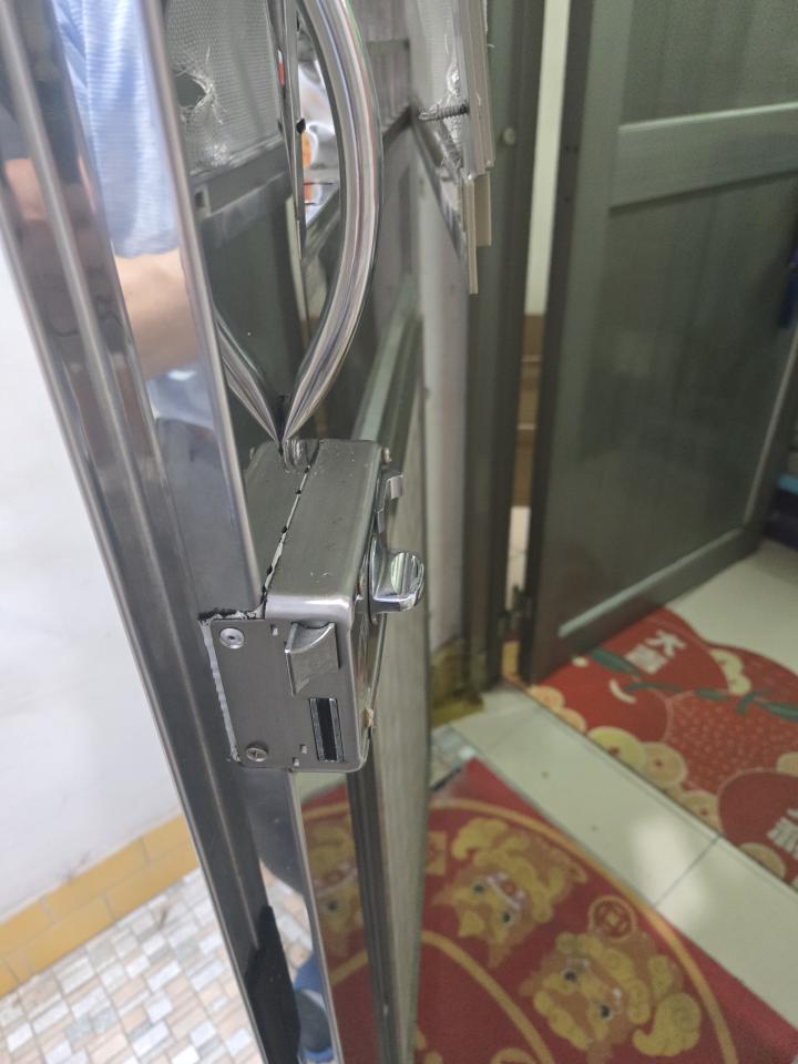 鋁門窗案件圖片