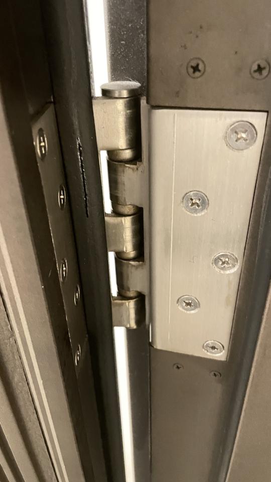 門片維修案件圖片