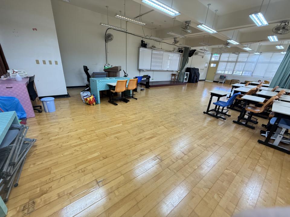 地板拋光打蠟案件圖片
