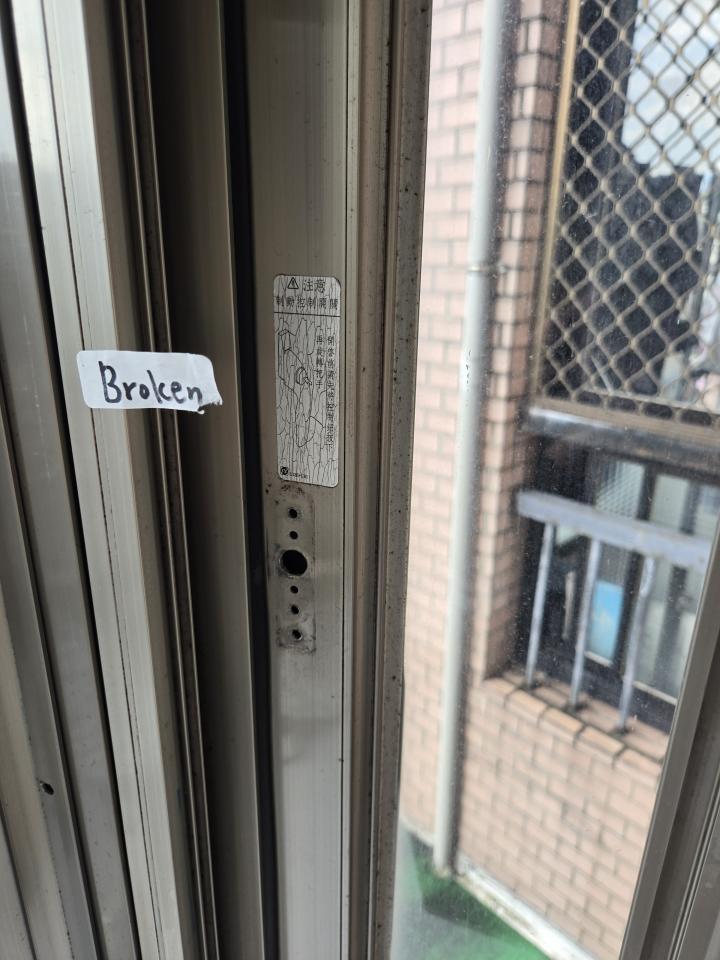 窗戶維修案件圖片