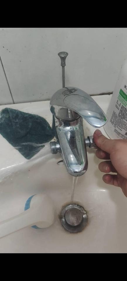 水龍頭裝修案件圖片
